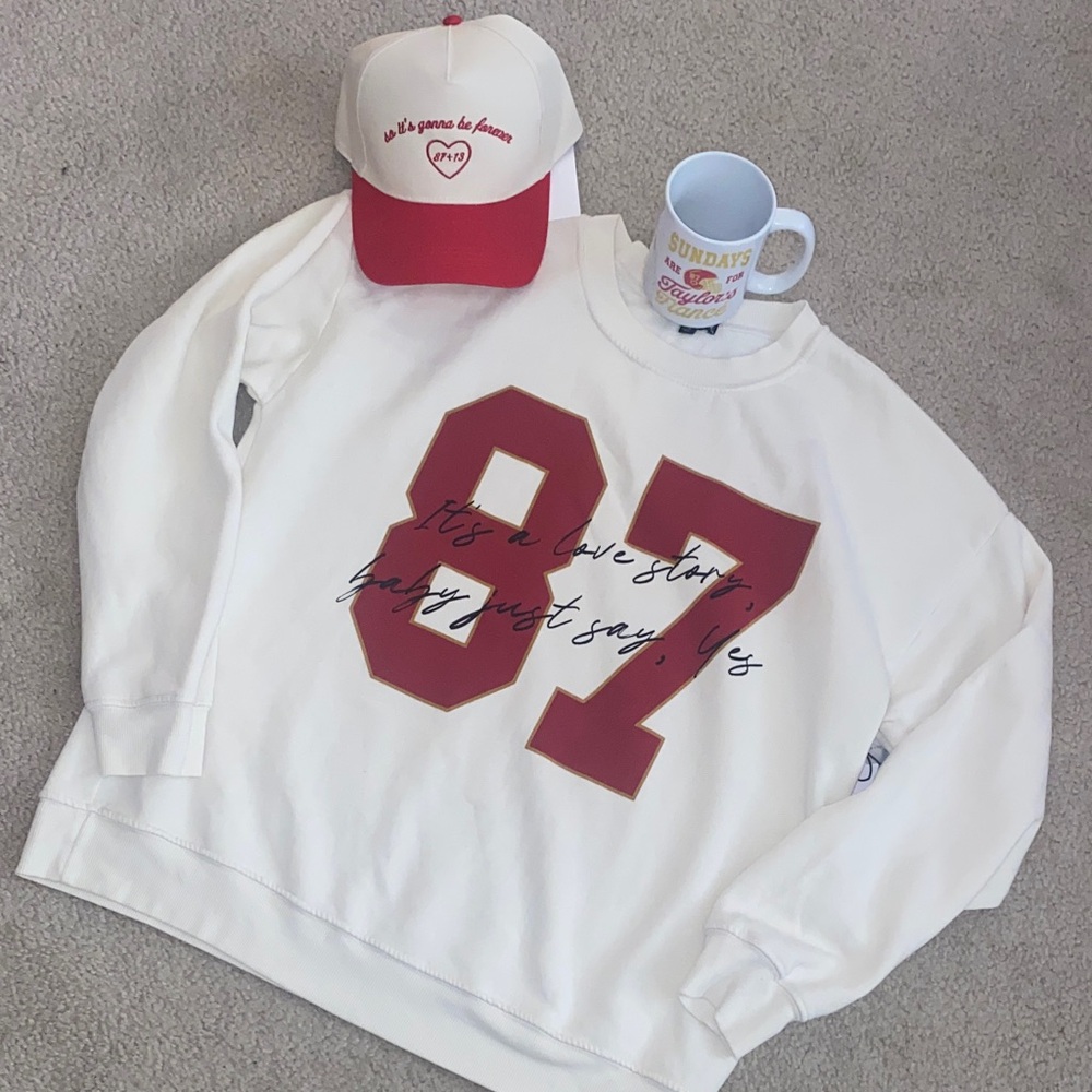 Taylor & Travis Bundle - Picture 1 of 9